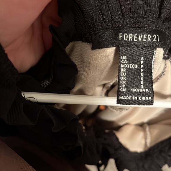 Off the shoulder mesh bodysuit - Picture 4 of 5